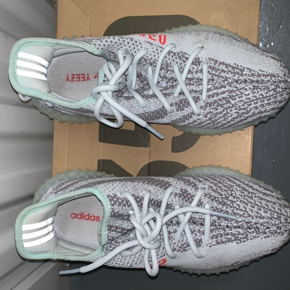 Yeezy - Picture 1 of 5